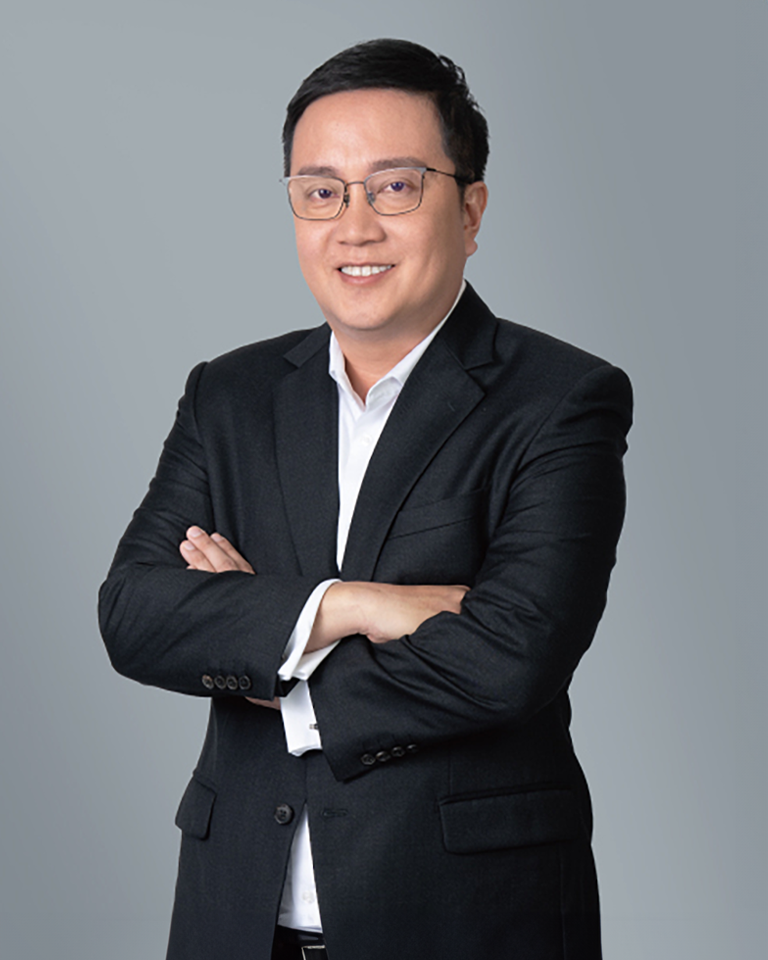 Wee Lee Loh - Group Chief Digital Officer